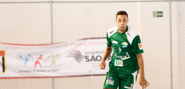 Sub-17 do Vila Santista joga pela classificação em Mauá