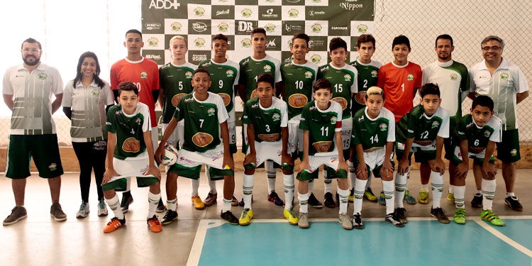 Vila Santista chega na final do Estadual de Futsal com a categoria Sub 14