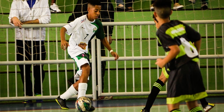 Vila Santista dá um passo importante na categoria Sub 14 na final do Estadual de Futsal