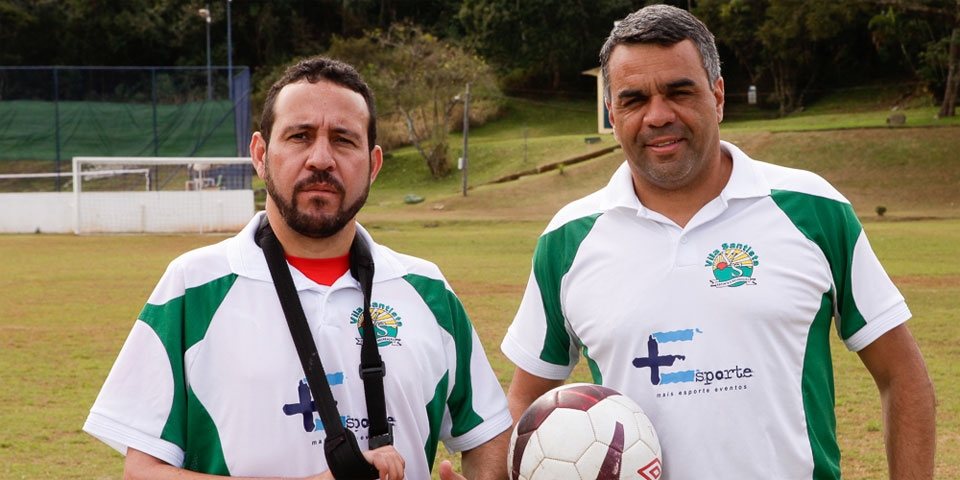 Vila Santista inicia projeto com futebol de campo de alto rendimento