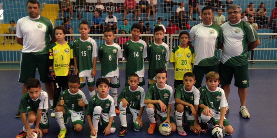 Vila Santista recebe o Suzano para o clássico regional no Metropolitano de Futsal