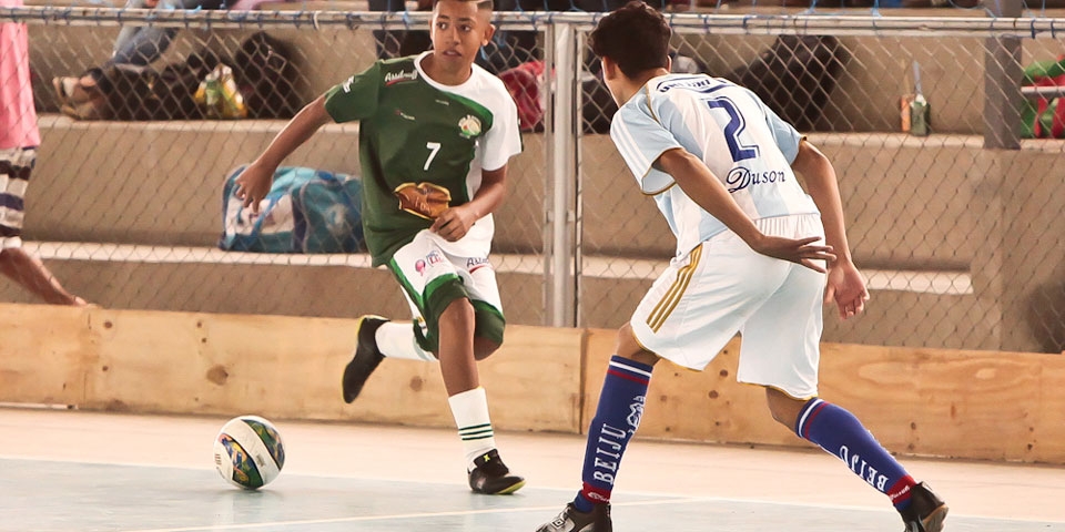 Vila Santista vence em 4 categorias no Estadual de Futsal 2016